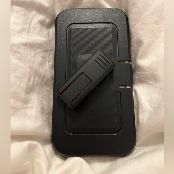 Clear iPhone Cases for 14 Plus/Pro Max with Black Clip Case - Picture 6 of 10